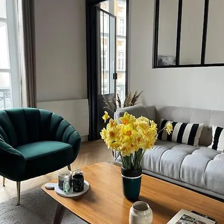 Au Coeur Du Marais Paris